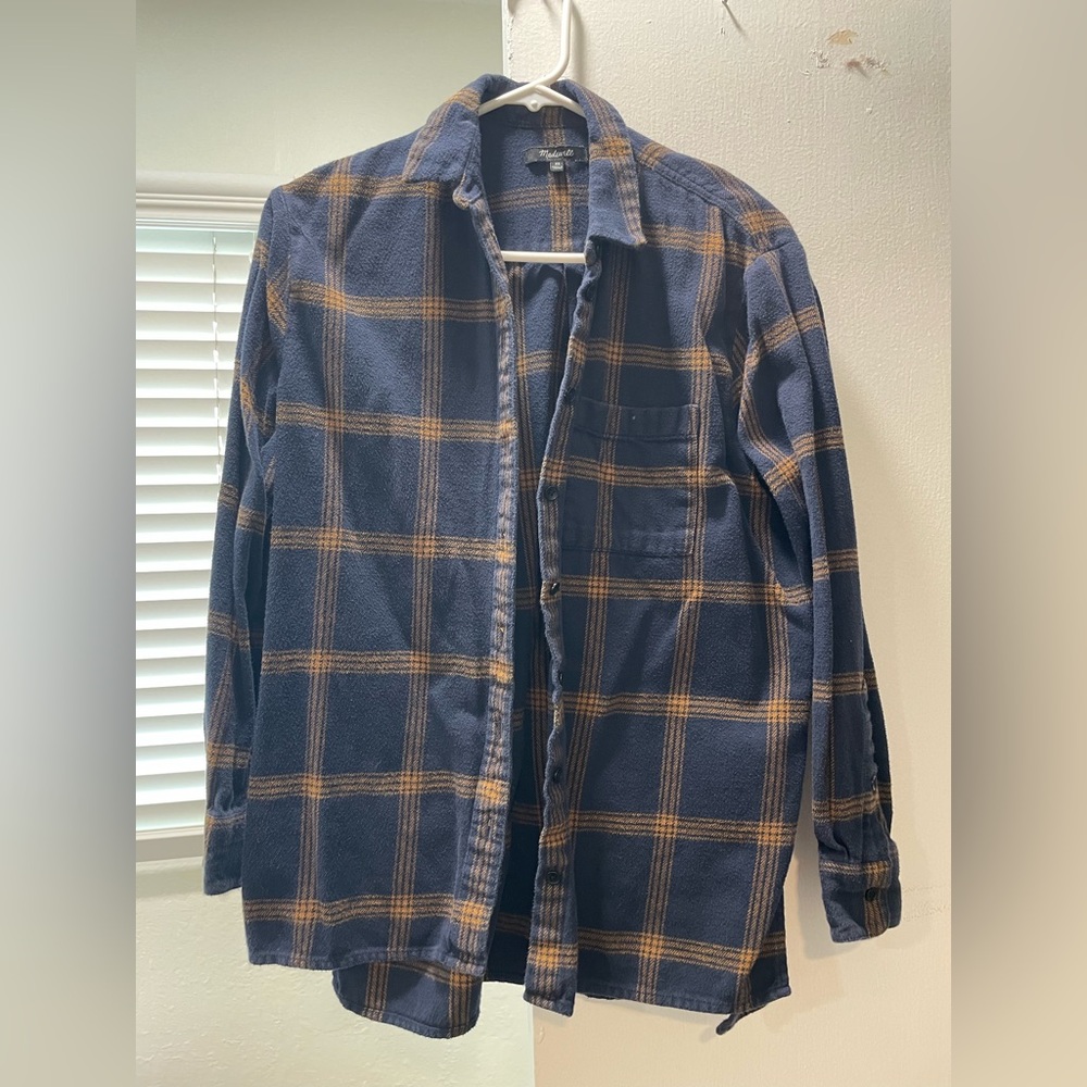 Madewell women’s oversized flannel